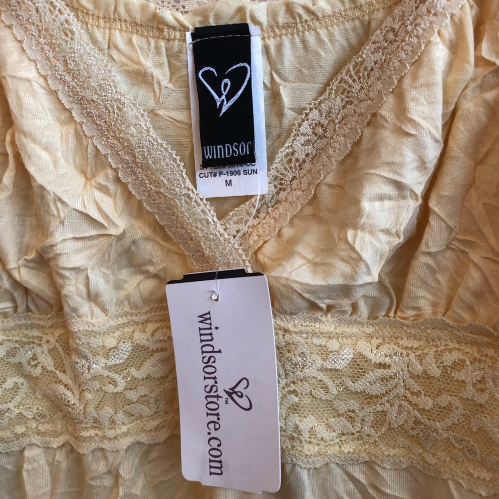 Windsor Yellow Lace Trim Crinkle Tank Top - Picture 3 of 5